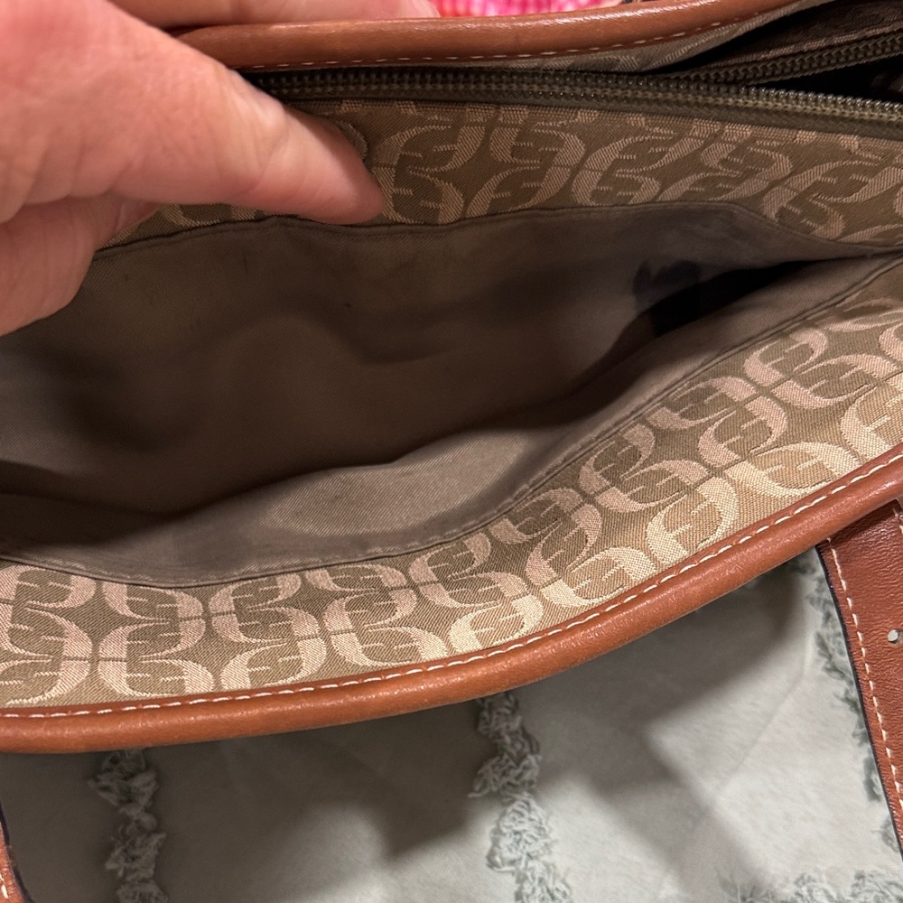 Fossil Brown and Tan Shoulder Bag - Picture 9 of 14
